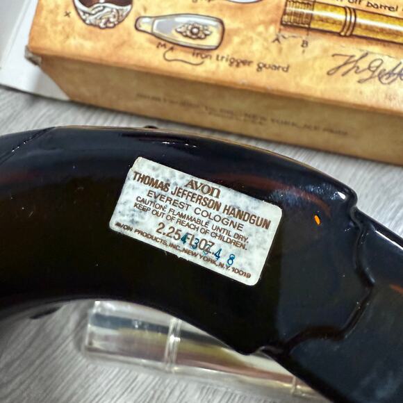 Vintage Avon Thomas Jefferson Handgun Everest Cologne Decanter - Picture 10 of 14